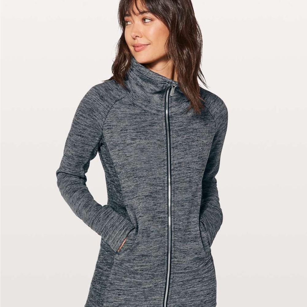 Lululemon Radiant Jacket II
Heathered Core Dark Grey - Picture 6 of 7